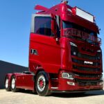 Red truck3
